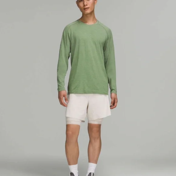 Lululemon Metal Vent Tech Long Sleeve Shirt 2.0 in Green size Men's Large